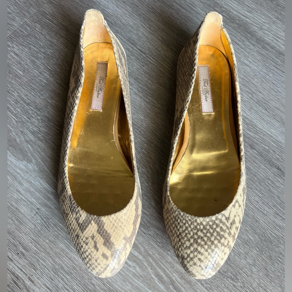Ted Baker Cream and Brown Flats with Snakeskin Pattern